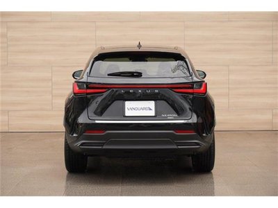 LEXUS NX - 9