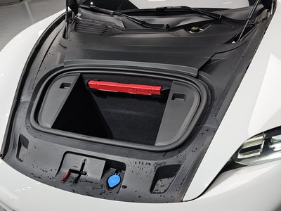 PORSCHE TAYCAN - 7