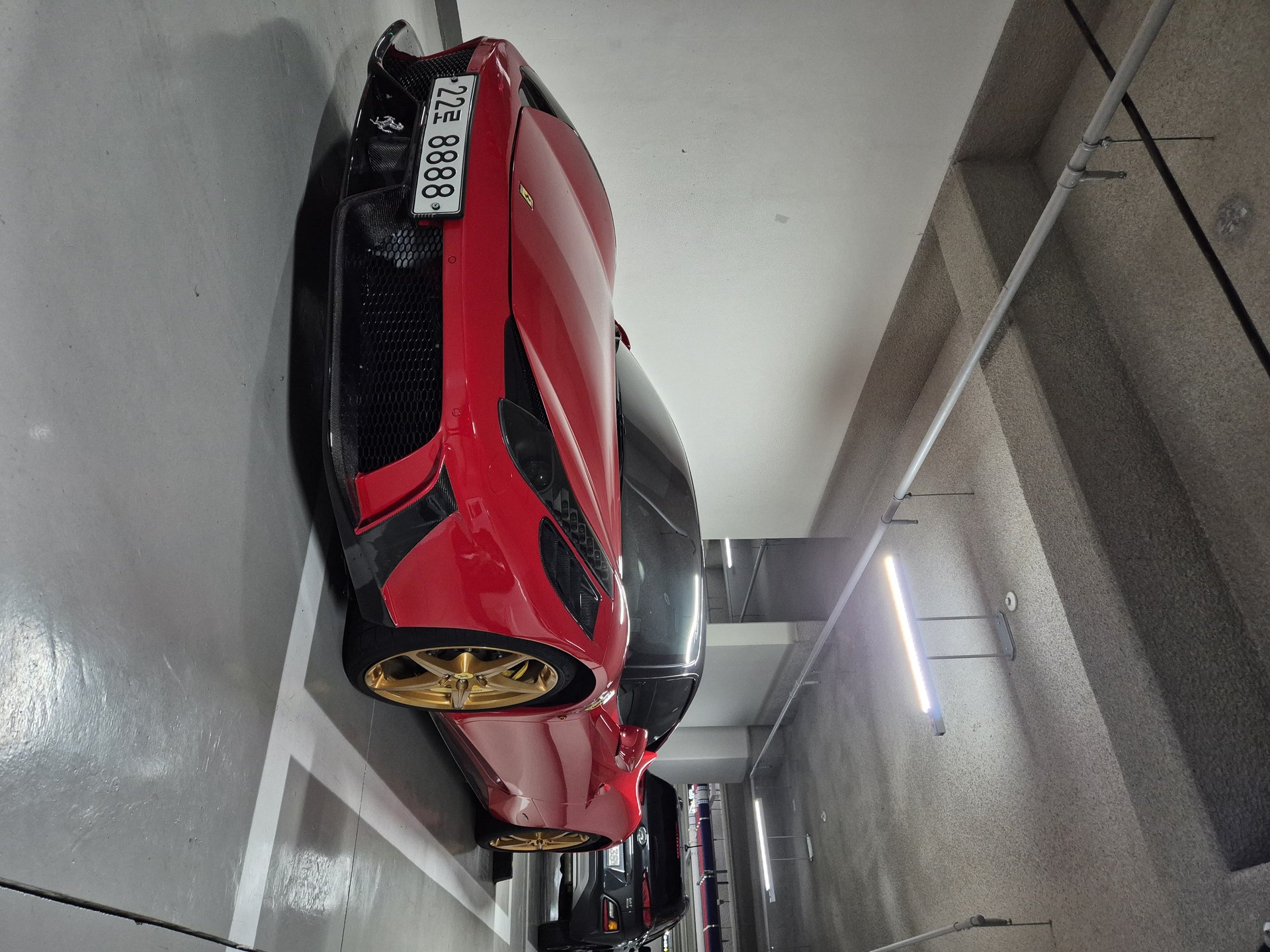 FERRARI 458 - View 1