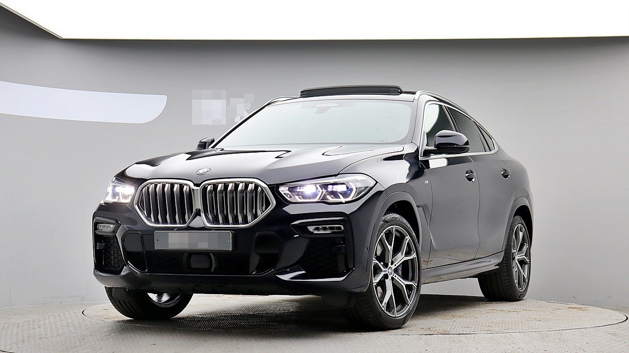BMW X6 - View 1