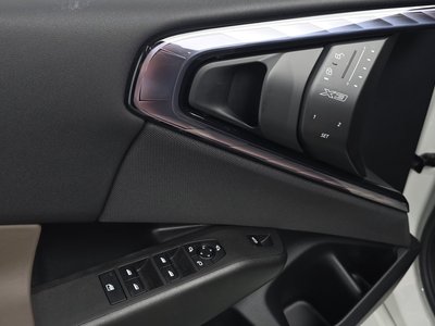 2025 BMW X3 thumbnail 31