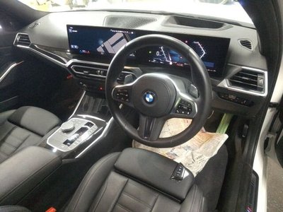 صورة 3 لـ 2023 BMW 3 SERIES