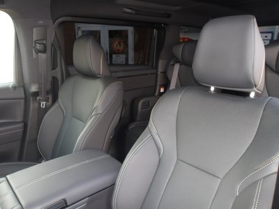 2026 Toyota ALPHARD — миниатюра 17