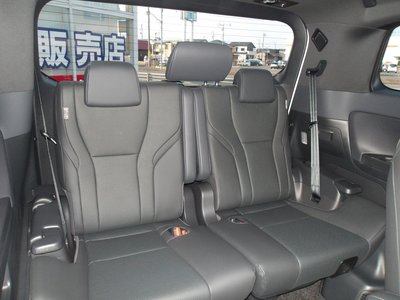 2026 Toyota ALPHARD — миниатюра 12