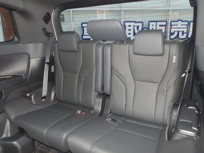 2026 Toyota ALPHARD — миниатюра 15