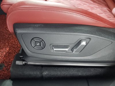 2025 AUDI SQ6 E-TRON 缩略图 34