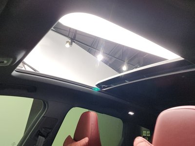 2025 AUDI SQ6 E-TRON 缩略图 23