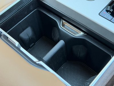 2025 LAND Rover RANGE ROVER thumbnail 46