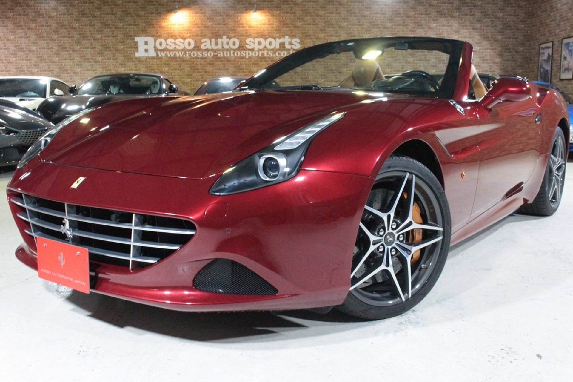 FERRARI CALIFORNIA T - View 1