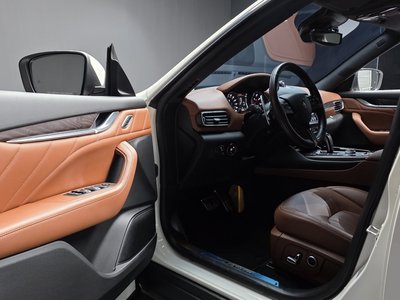 MASERATI LEVANTE - 10