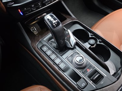 MASERATI LEVANTE - 9