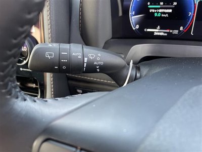 TOYOTA ALPHARD - 10