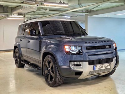 LAND ROVER DEFENDER - 2