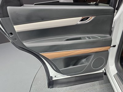 2024 Genesis GV80 — миниатюра 15