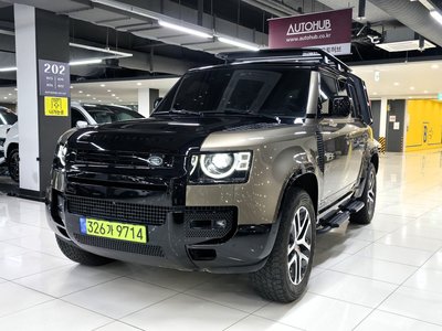 LAND ROVER DEFENDER - 3