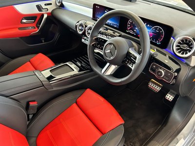 MERCEDES-BENZ CLA - 2