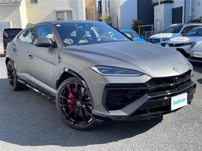 LAMBORGHINI URUS - 1
