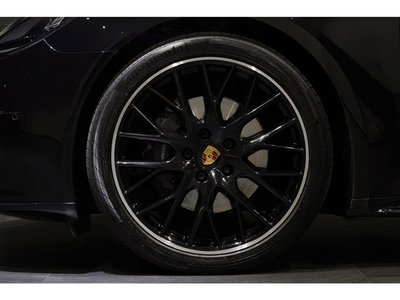 PORSCHE PANAMERA - 8