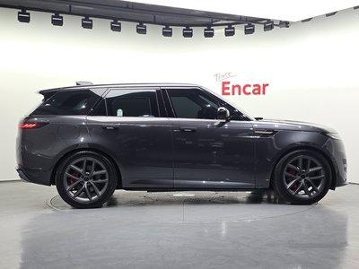 صورة 6 لـ 2026 LAND Rover RANGE ROVER SPORT