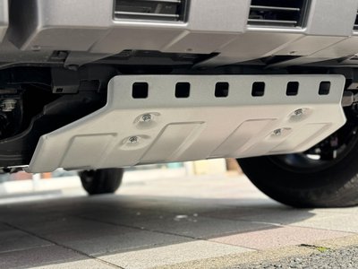 TOYOTA LAND CRUISER 250 - 9