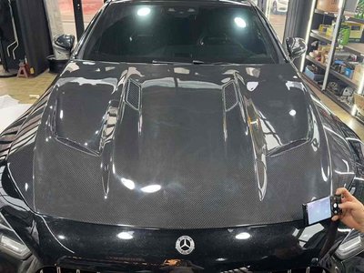 MERCEDES-BENZ GT AMG - 4