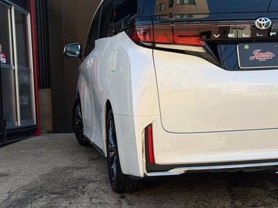 TOYOTA VELLFIRE - 7