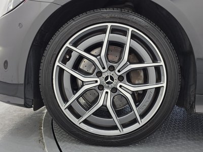 MERCEDES-BENZ E-CLASS - 6