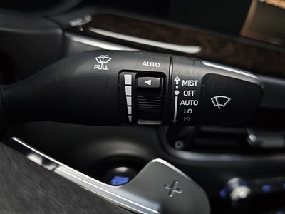 2021 Genesis G90 — миниатюра 25