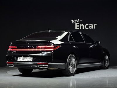 2021 Genesis G90 — фото 4