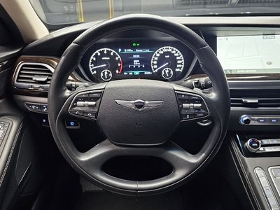 2021 Genesis G90 — миниатюра 19