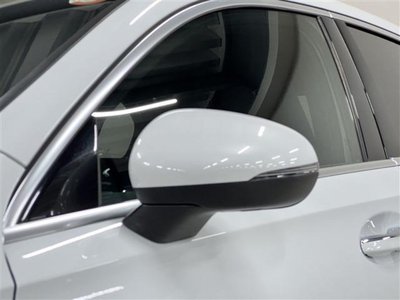 2020 Mercedes-BENZ A-CLASS AMG 照片 9