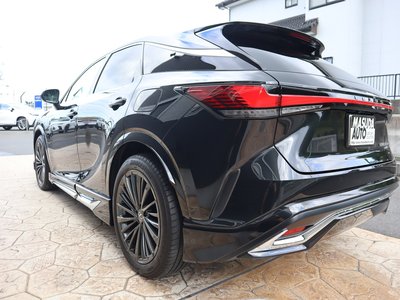 صورة 5 لـ 2023 Lexus RX