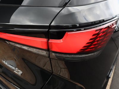 صورة مصغرة 78 لـ 2023 Lexus RX