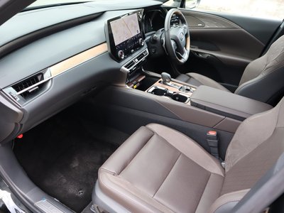 صورة مصغرة 53 لـ 2023 Lexus RX