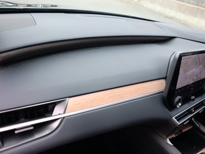 صورة مصغرة 74 لـ 2023 Lexus RX
