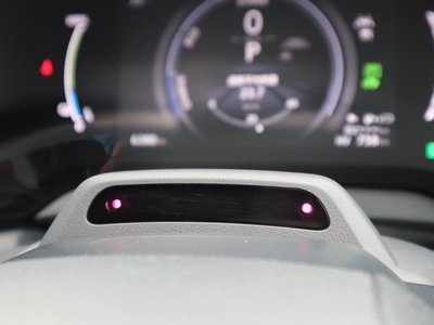 صورة مصغرة 35 لـ 2023 Lexus RX