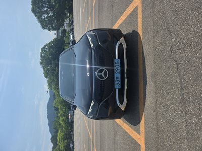 MERCEDES-BENZ EQE - 7