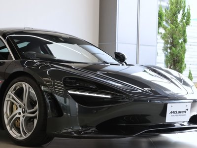 صورة 13 لـ 2025 Mclaren 750S