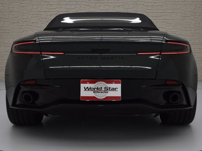 ASTON MARTIN DB11 VOLANTE - 8