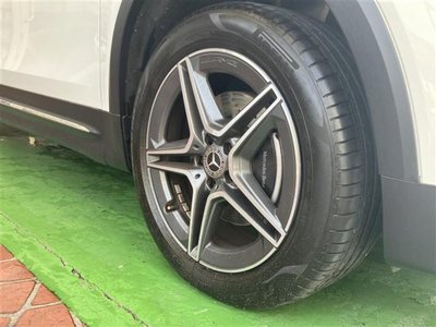 MERCEDES-BENZ GLB - 9