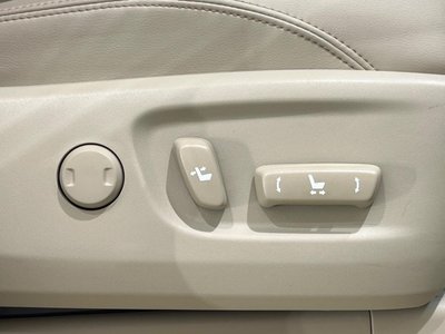 TOYOTA LAND CRUISER PRADO - 7