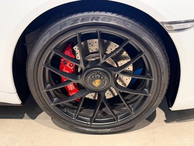 PORSCHE 911 - 6