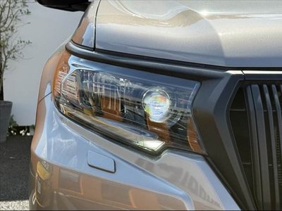 2023 Toyota LAND CRUISER PRADO 缩略图 33