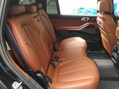 BMW X7 - 6