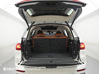 2022 BMW X7 缩略图 19