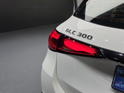 MERCEDES-BENZ GLC - 10