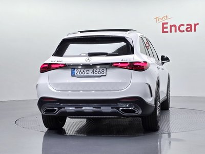 MERCEDES-BENZ GLC - 4