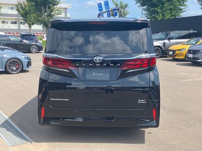 صورة 6 لـ 2025 Toyota ALPHARD