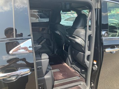 2025 Toyota ALPHARD — миниатюра 17
