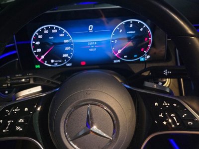 MERCEDES-BENZ E-CLASS - 4